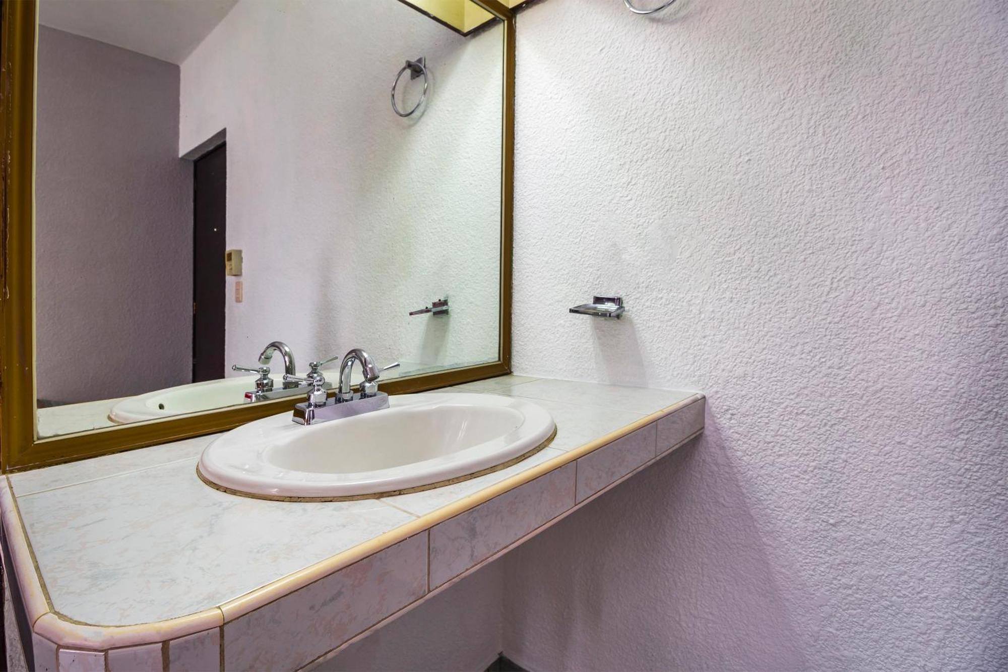Hotel Canada, Guadalajara Eksteriør billede