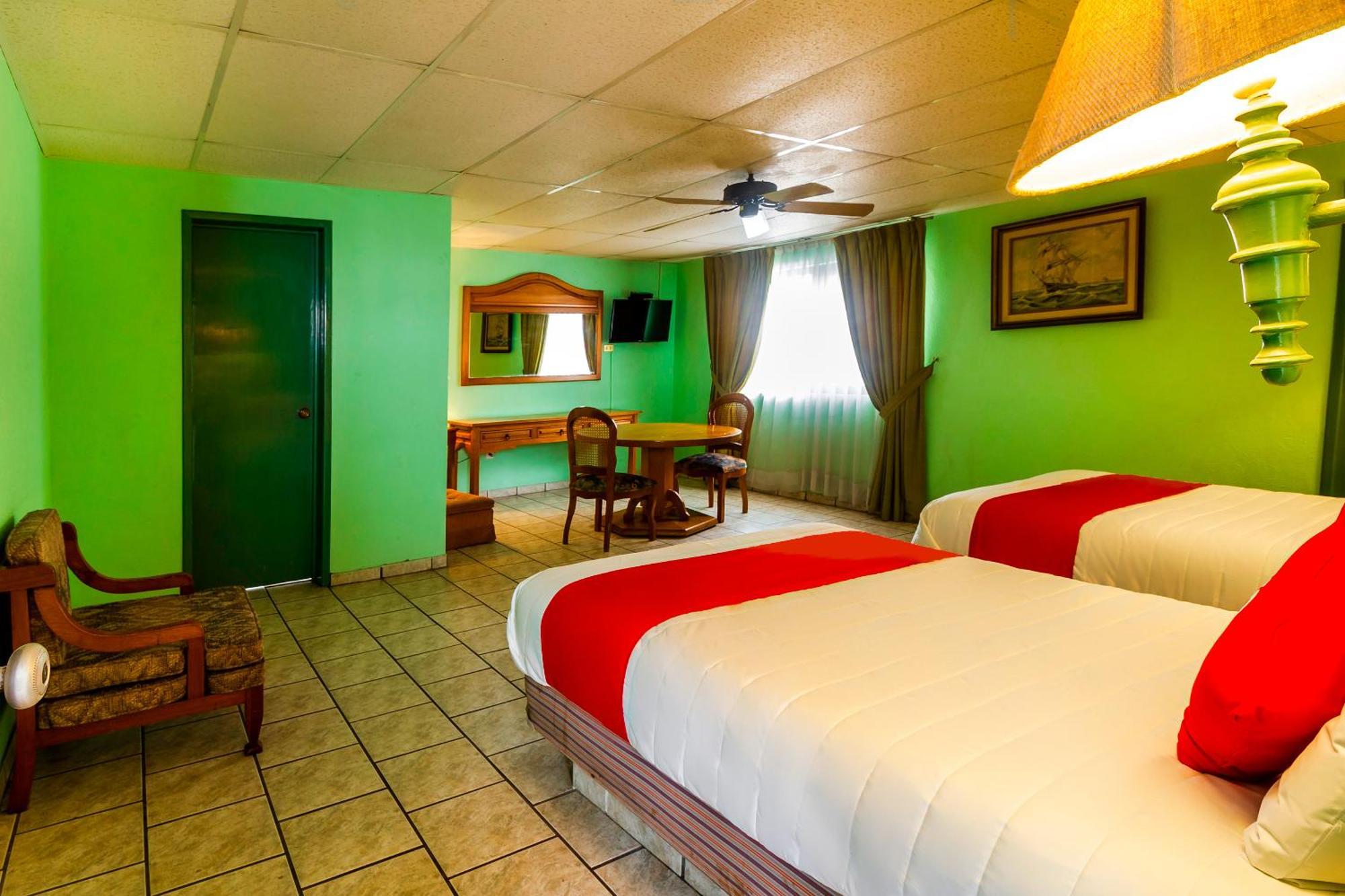 Hotel Canada, Guadalajara Eksteriør billede